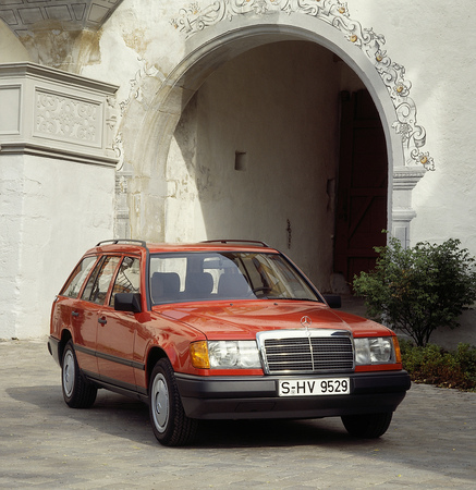 Mercedes-Benz 300 TE Automatic