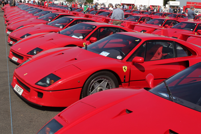 The Silverstone Classic also had parades for BMW Z cars and British sports cars