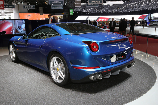 Ferrari California T