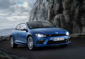 O Scirocco R continua a ter um design distintivo