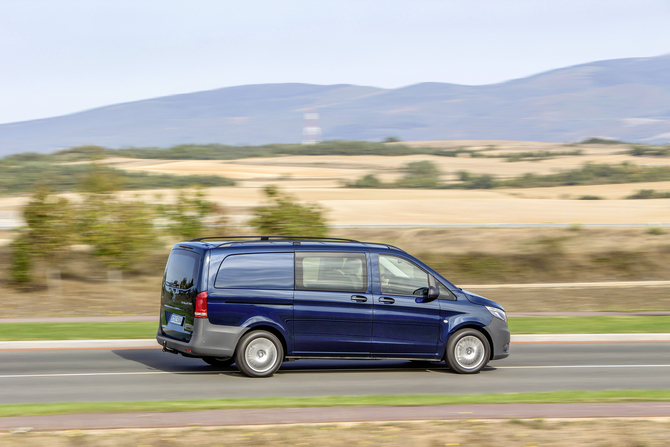 Mercedes-Benz Vito Furgão Long 119BlueTEC/34