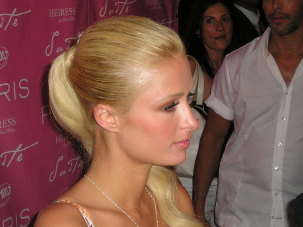 Paris Hilton - GMC Yukon Denali Hybrid