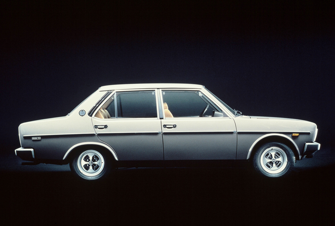 Fiat 131 Supermirafiori 1300 4-door saloon