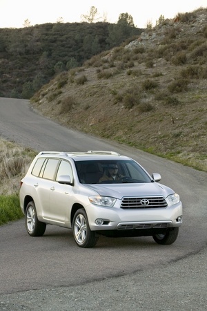 Toyota Highlander Base 4X4