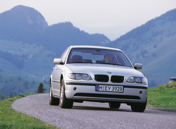 The recall affects all 2002 and 2003 BMW 3 Series worldwide