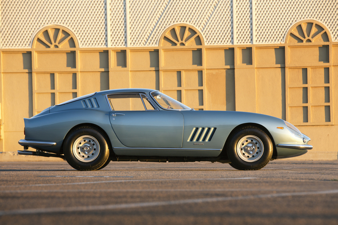 Ferrari 275 GTB Long-nose