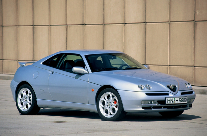 Alfa Romeo GTV