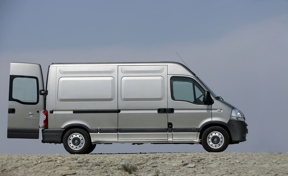 Nissan Interstar