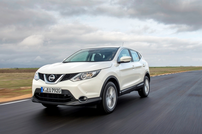 Nissan Qashqai 1.6dCi XTRONIC 360