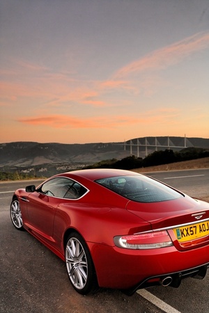 Aston Martin DBS