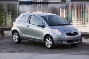 Toyota Yaris Liftback (US) Automatic