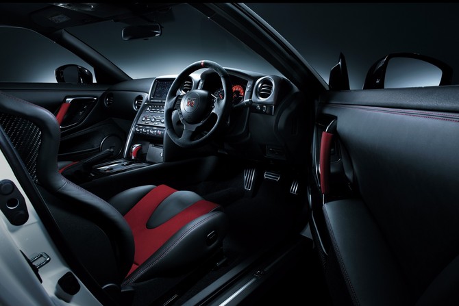 The interior gets carbon fiber and Alcantara accents