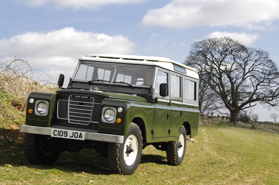 Land Rover Series III Station Wagon