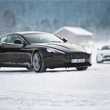 Aston Martin on Ice culmina em vídeo