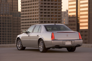 Cadillac DTS