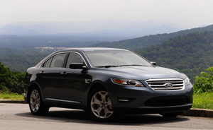 Ford Taurus Limited FWD