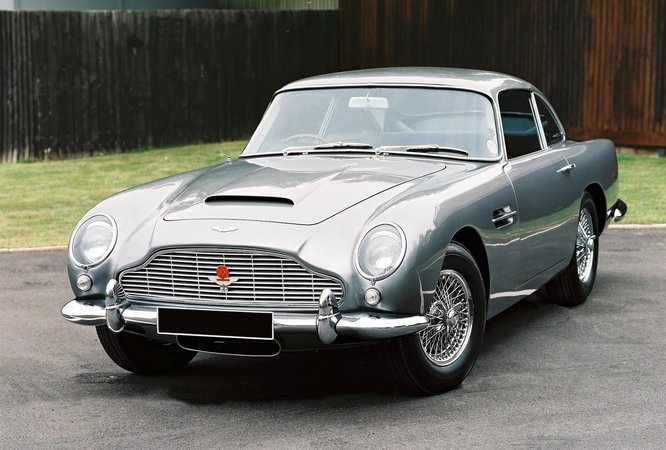 Aston Martin DB5