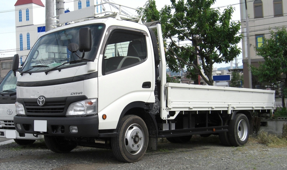 Toyota Dyna D-4D M CD 35.37