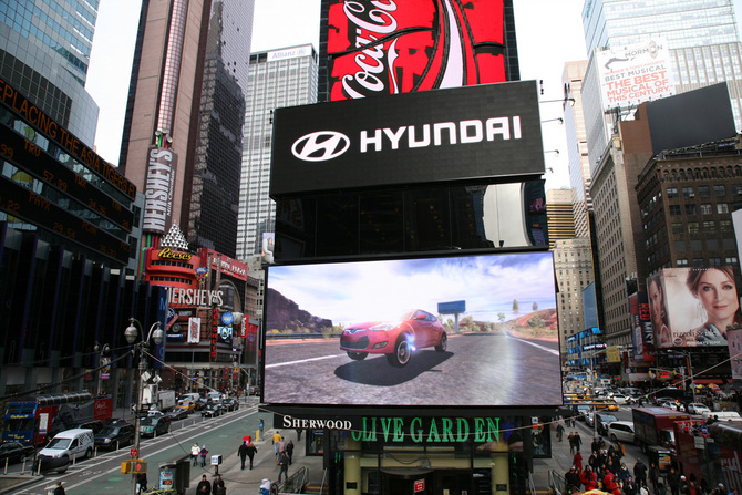 Race a Hyundai from your Iphone on a Billboard Above Times Square