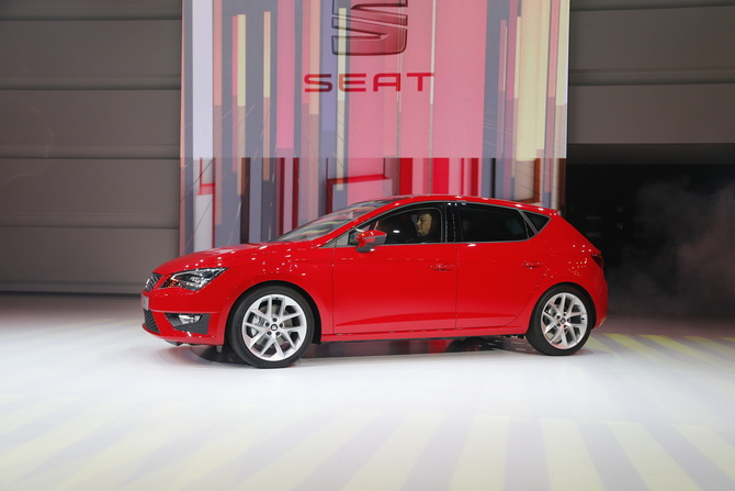 Neuer Seat Leon in Paris vorgestellt