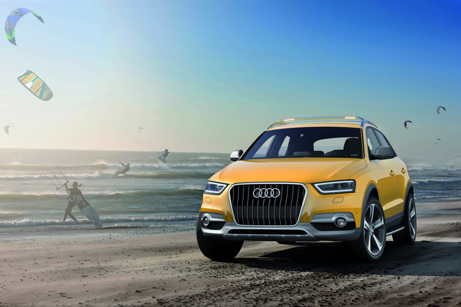 Audi Q3 Jinlong Yufeng Celebrates Golden Dragon in China