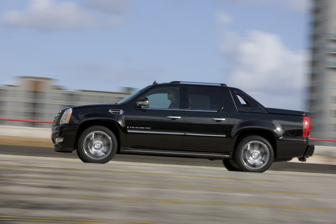 Cadillac Escalade EXT Sport Utility Truck