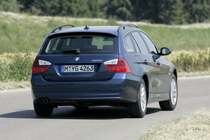 BMW 325i Touring