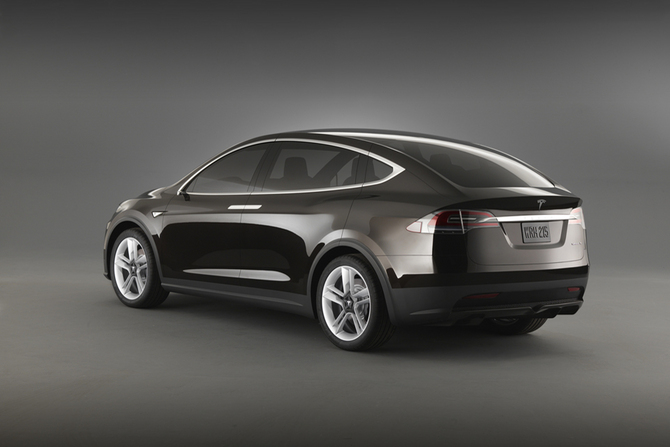 Tesla Debuts Model X: the Gullwing Crossover