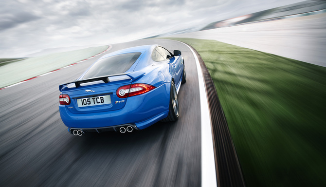 Jaguar XKR-S