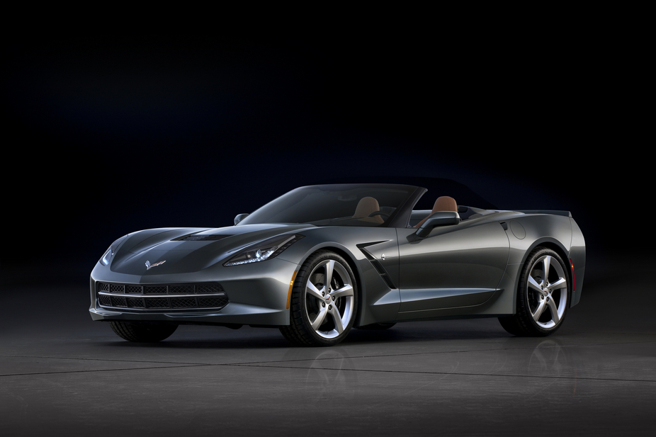 O novo Corvette Convertible mantém o motor da versão coupé