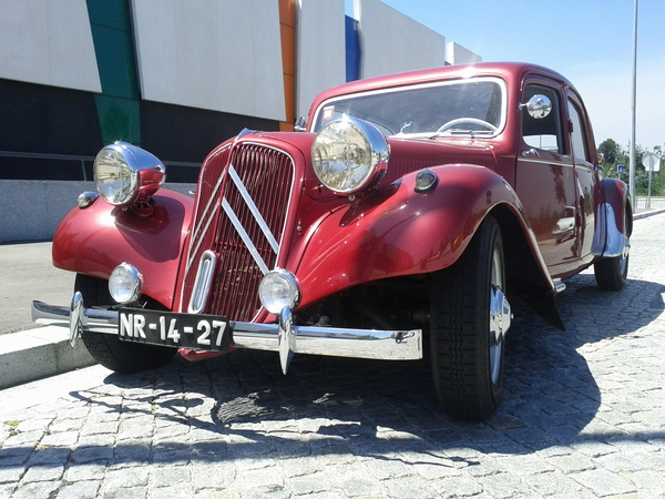 Found: Citroën Traction Avant