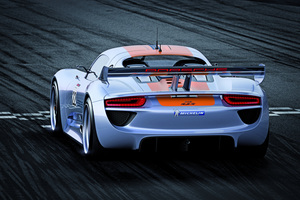 Porsche 918 RSR