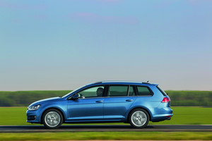 A carrinha é 307mm mais comprida que a versão hatchback do novo Golf