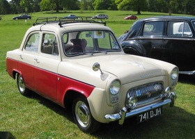 Ford Prefect 105E