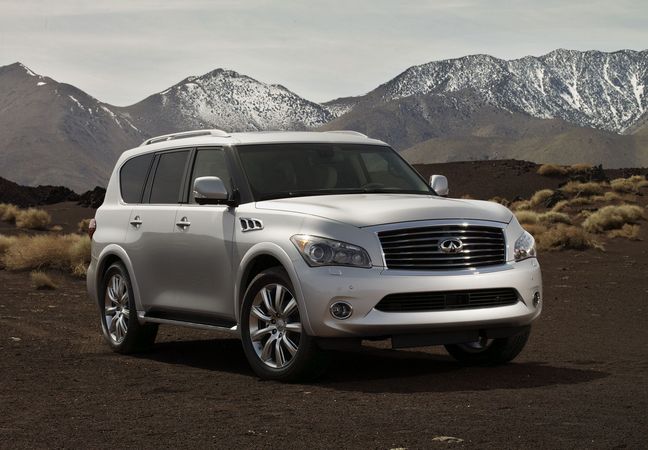 Infiniti QX56 4WD