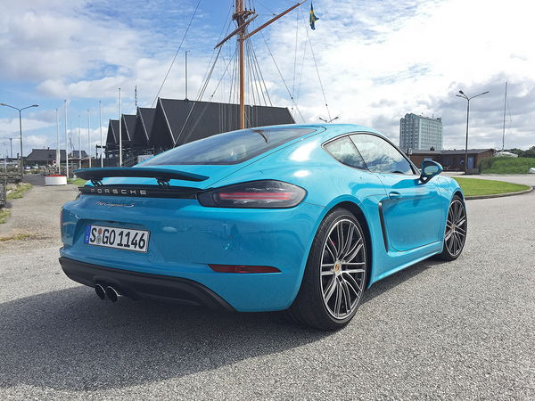 Porsche 718 Cayman S PDK