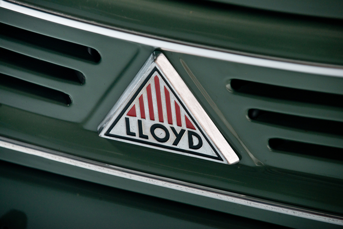 Lloyd LP 400