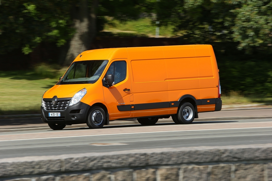 Renault Master Chassis Cabina Dupla Propulsão L3 3.5T 2.3 dCi S&S