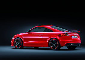 Audi TT RS Plus Gets 20HP Boost and 280km/h Top Speed