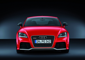 Audi TT RS Plus Gets 20HP Boost and 280km/h Top Speed