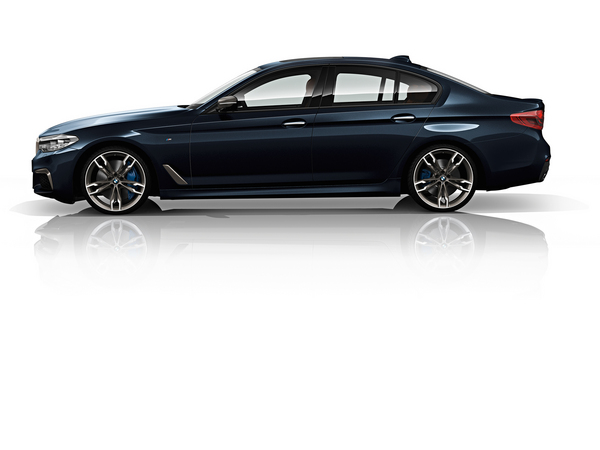 BMW M550i xDrive