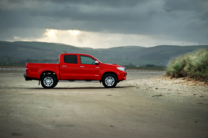 Toyota Hilux 7