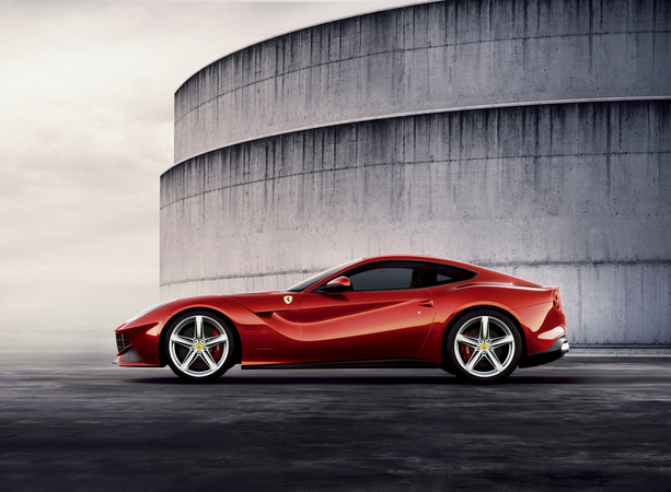 Ferrari unveils new generation V12 F12berlinetta