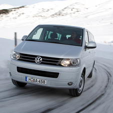 Volkswagen Caravelle Longa 2.5 TDi 130cv 9L Highline