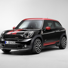 La MINI John Cooper Works Paceman accélère de 0 à 100 km/h en seulement 6,9 secondes