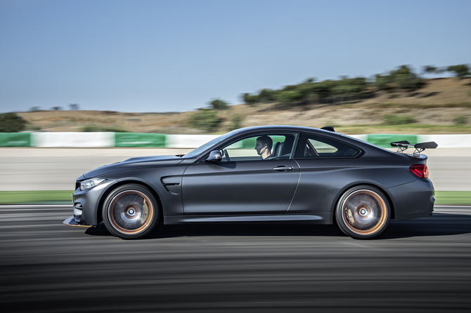 BMW M4 GTS