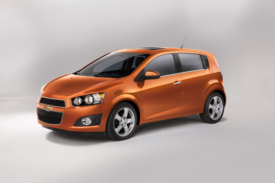 Chevrolet Sonic 1.8L DOHC I-4 AT