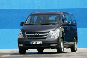 Hyundai H-1 Travel 2.5 CRDi