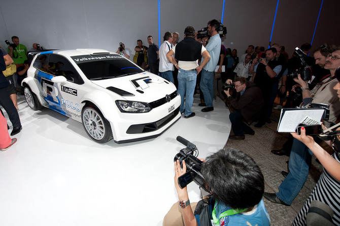 Carlos Sainz Working Closely with Volkswagen to Develop WRC Car