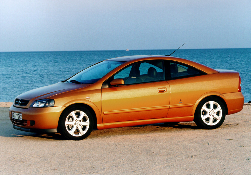 Opel Astra Gen.2